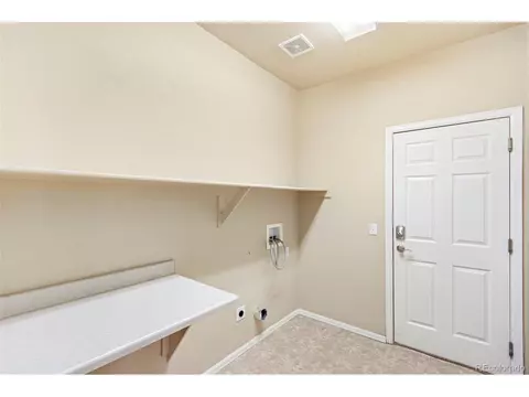 Undisclosed, Aurora, CO 80013 photo 11