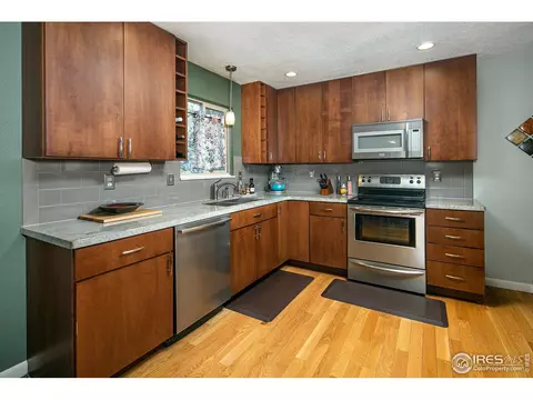 2410 34th Ave, Greeley, CO 80634 photo 8