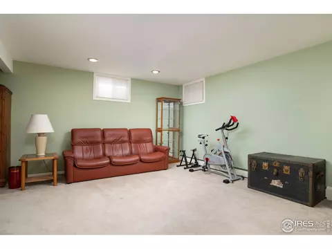 3525 Cloverleaf Dr, Boulder, CO 80304 photo 19