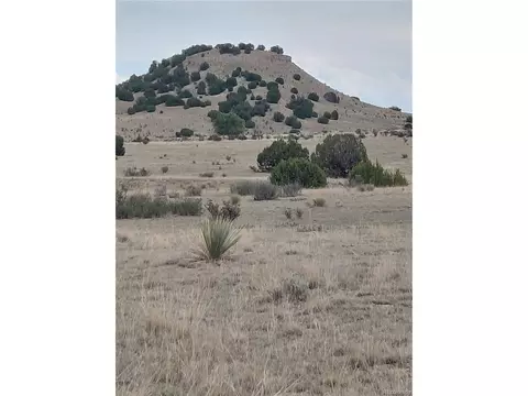 62 Horse Creek Rd, Pueblo, CO 81004