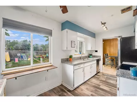 13200 E 5th Ave, Aurora, CO 80011 photo 9