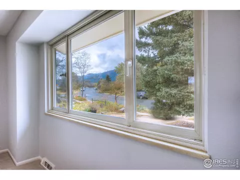 1340 Chambers Dr, Boulder, CO 80305 photo 9