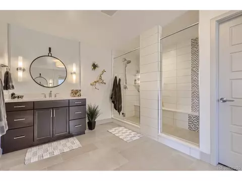 9754 E 60th Pl, Denver, CO 80238 photo 17