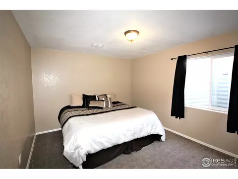 9882 Buffalo St, Longmont, CO 80504 photo 24