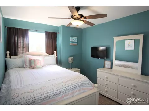 9882 Buffalo St, Longmont, CO 80504 photo 20
