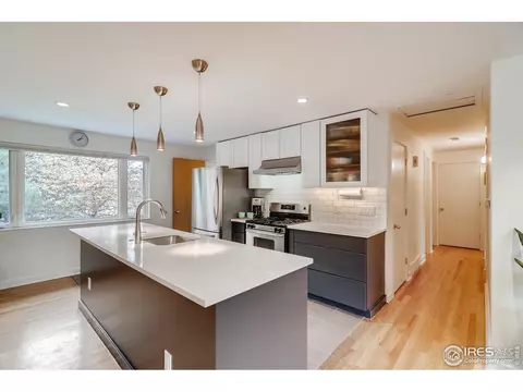 605 S 41st St, Boulder, CO 80305 photo 2