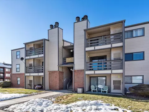 479 Wright St #102, Lakewood, CO 80228
