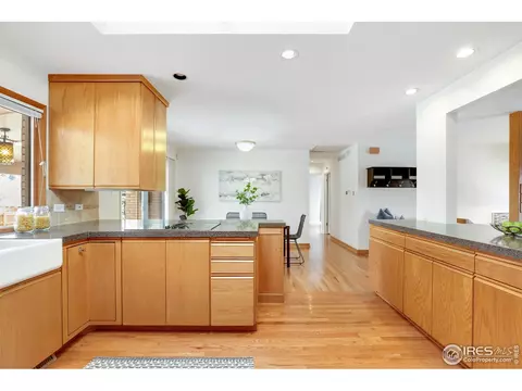 8492 E Lehigh Dr, Denver, CO 80237 photo 7