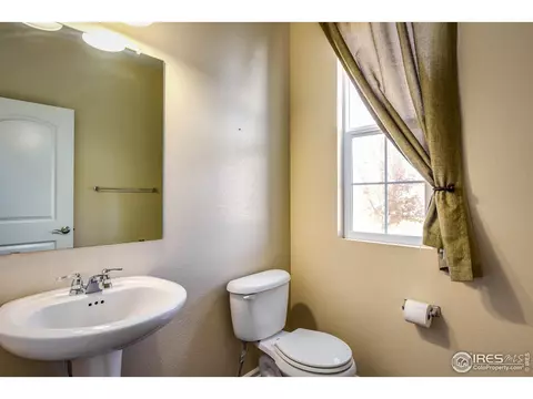 25126 E Lake Dr, Aurora, CO 80016 photo 11