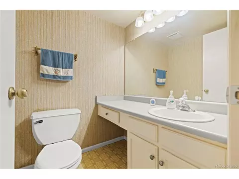 12552 E Cornell Cir, Aurora, CO 80014 photo 9