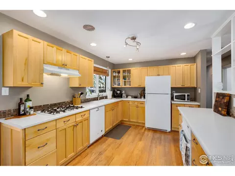 335 Martin Dr, Boulder, CO 80305 photo 14