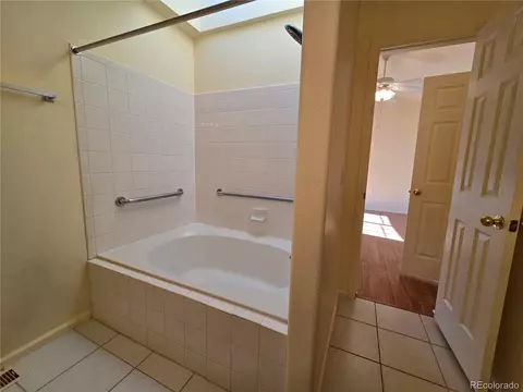 12215 E 2nd Dr, Aurora, CO 80011 photo 21