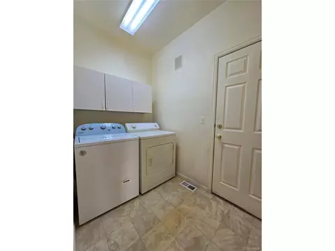 12215 E 2nd Dr, Aurora, CO 80011 photo 11