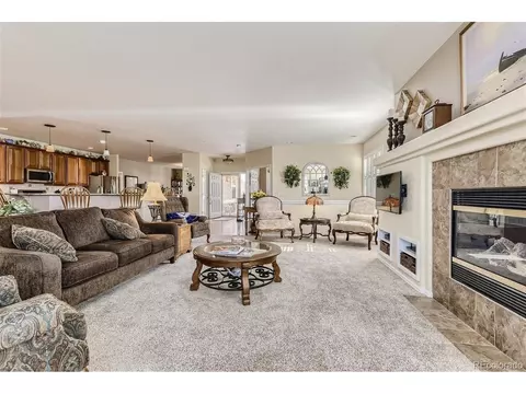 22705 E Long Dr, Aurora, CO 80016 photo 5