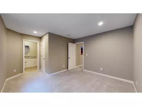 Undisclosed, Aurora, CO 80016 photo 40