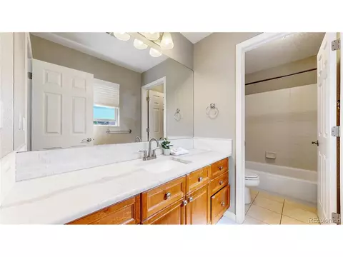 Undisclosed, Aurora, CO 80016 photo 29