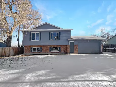 928 S Ventura St, Aurora, CO 80017