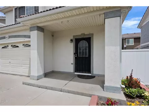 19557 March Dr, Denver, CO 80249 photo 2
