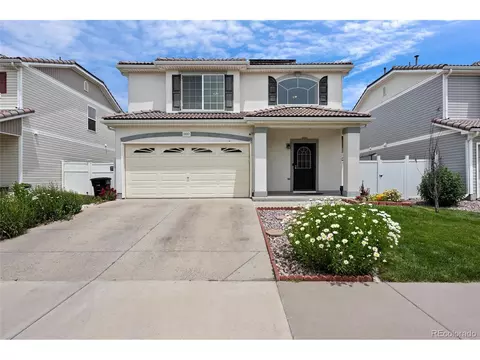 19557 March Dr, Denver, CO 80249 photo 1