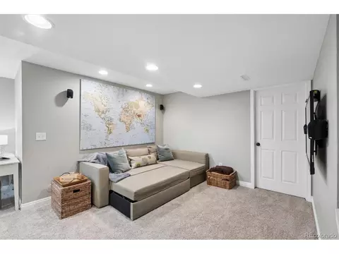 Bedroom - 7890 E 26th Ave, Denver, CO 80238 photo 5 of 6