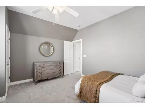 Bedroom - 7890 E 26th Ave, Denver, CO 80238 photo 3 of 6