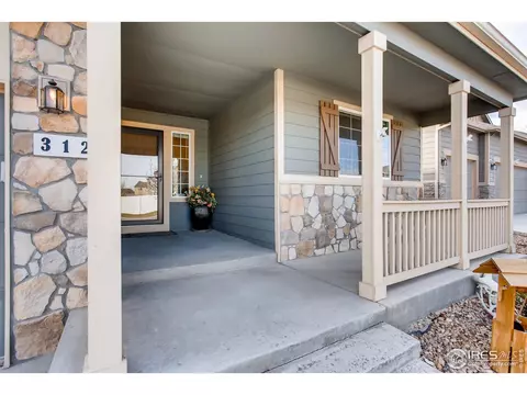 312 Juniper St, Johnstown, CO 80534 photo 3