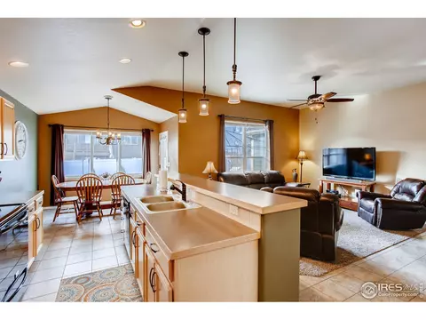 312 Juniper St, Johnstown, CO 80534 photo 6