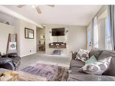 4 E Ranch Rd, Wiggins, CO 80654 photo 2