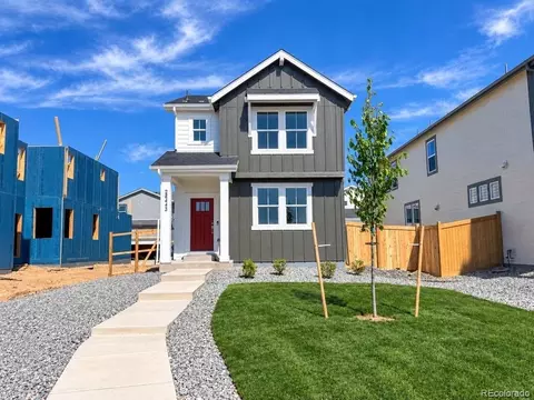 28443 E 3rd Ave, Watkins, CO 80137