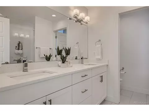 6828 E Lowry Blvd, Denver, CO 80230 photo 16