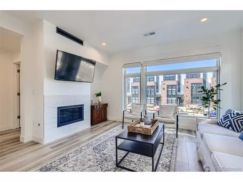 6828 E Lowry Blvd, Denver, CO 80230 photo 10