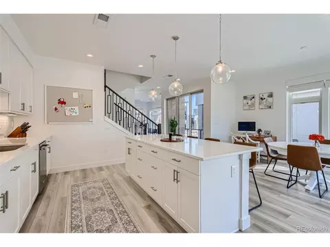 6828 E Lowry Blvd, Denver, CO 80230 photo 6