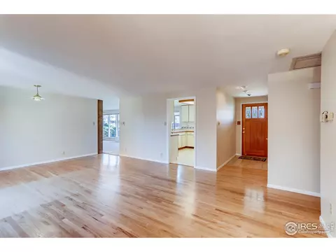940 Crescent Dr, Boulder, CO 80303 photo 9