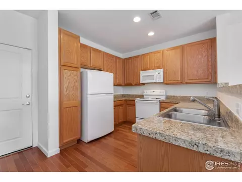 84 Spruce St #904, Denver, CO 80230 photo 6
