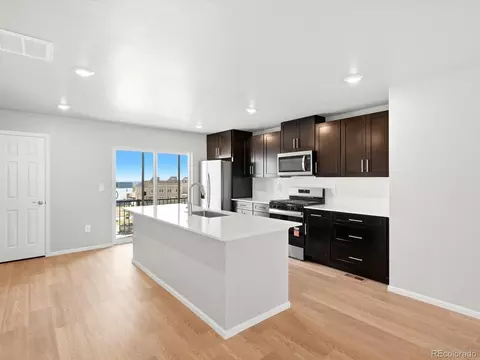 Kitchen - 4722 Cloudburst Ln, Morrison, CO 80465 photo 1 of 6