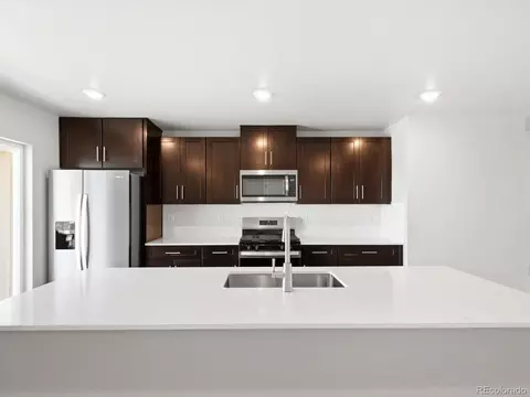 Kitchen - 4722 Cloudburst Ln, Morrison, CO 80465 photo 3 of 6