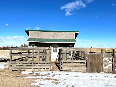 515 S County Road 121, Bennett, CO 80102 photo 48