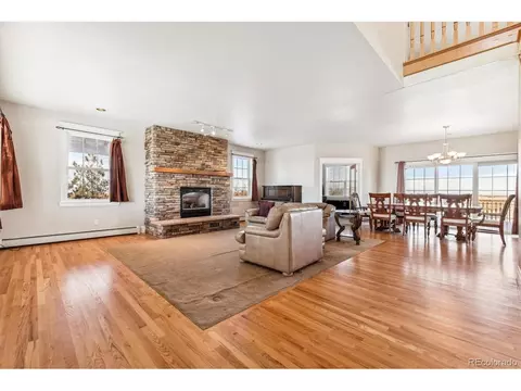 515 S County Road 121, Bennett, CO 80102 photo 6