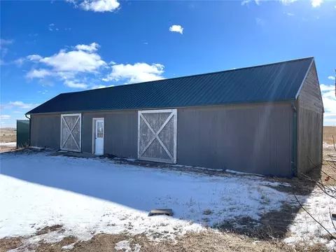 515 S County Road 121, Bennett, CO 80102 photo 47