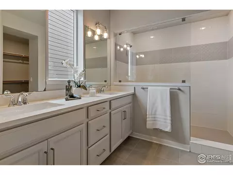 21611 E 60th Ave, Aurora, CO 80019 photo 24