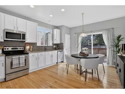 Kitchen - 2254 Broadleaf Loop, Castle Rock, CO 80109 photo 2 of 2