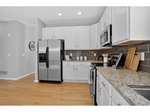 Kitchen - 2254 Broadleaf Loop, Castle Rock, CO 80109 photo 1 of 2