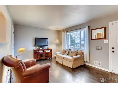 1947 E 115th Pl, Northglenn, CO 80233 photo 8