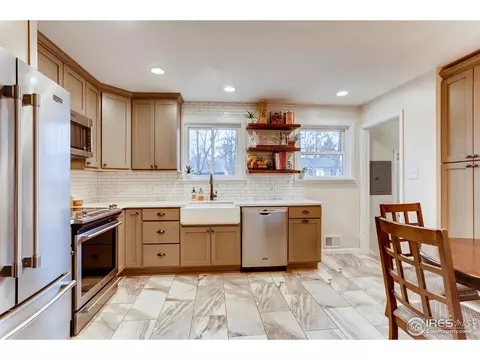 1947 E 115th Pl, Northglenn, CO 80233 photo 4