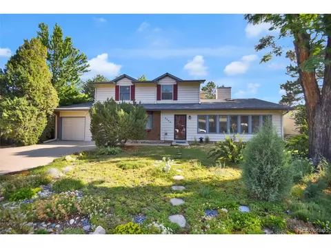 2460 S Moline Way, Aurora, CO 80014