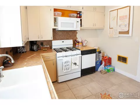 327 State St, Sterling, CO 80751 photo 16