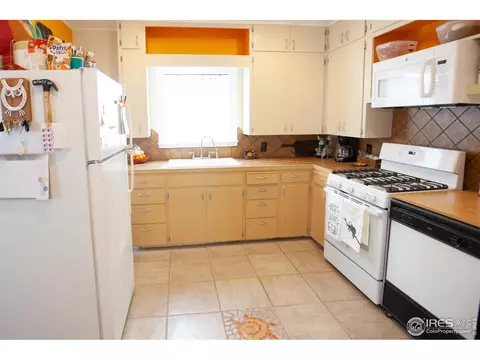 327 State St, Sterling, CO 80751 photo 12