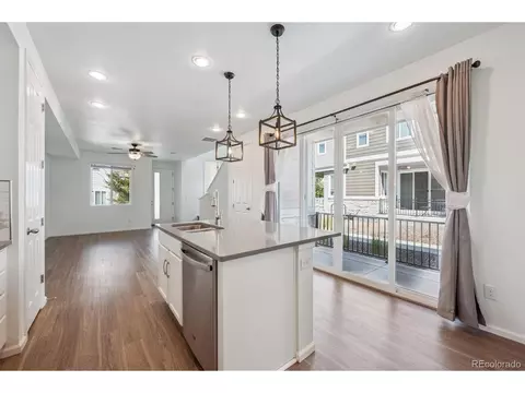Kitchen - 23627 E 5th Pl, Aurora, CO 80018 photo 1 of 4