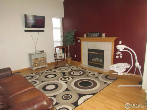 239 54th Ave, Greeley, CO 80634 photo 2