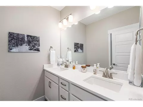 Undisclosed, Aurora, CO 80010 photo 19